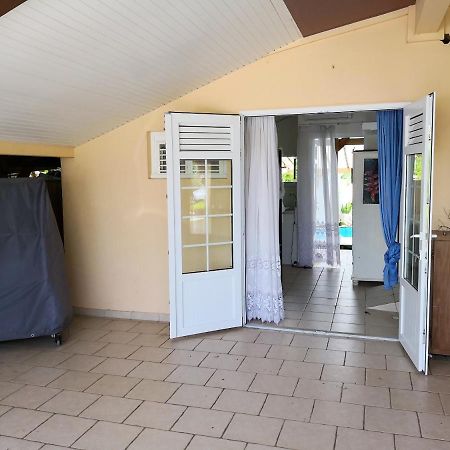 Appartement Moderne A Le Lamentin Avec Piscine Partagee 20M² Exteriör bild